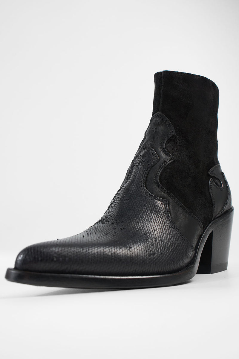 AUSTIN black textured texan boots.