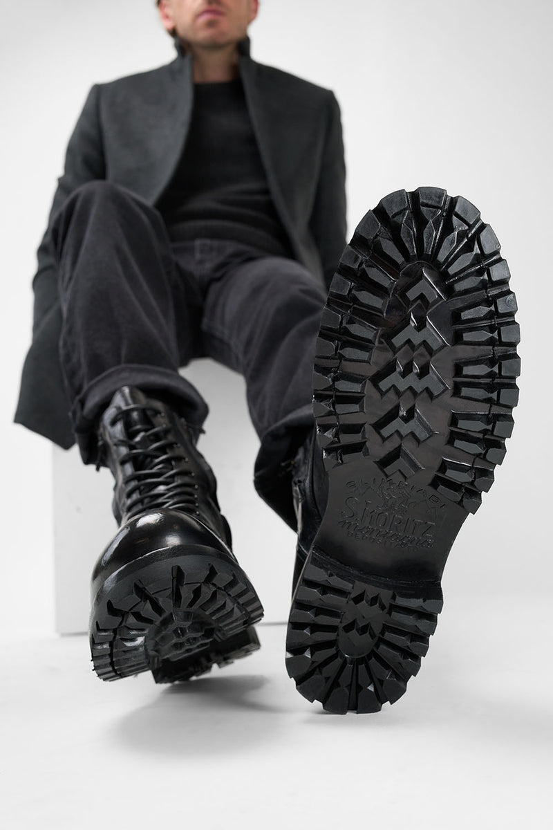 CAMDEN tar-black double-zip military boots.