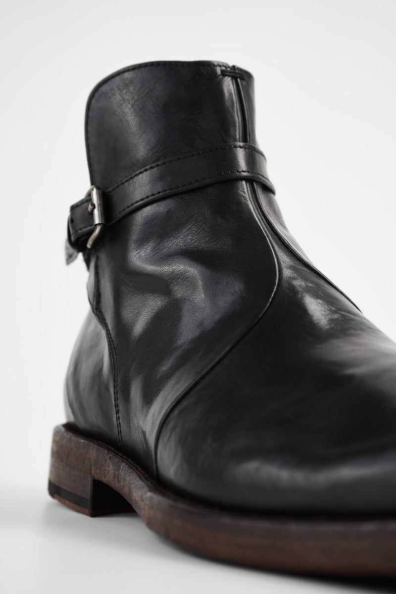 EYTON imperial-black laceless ankle boots.