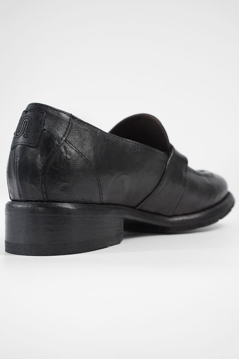 IVES urban-black slip on shoes.