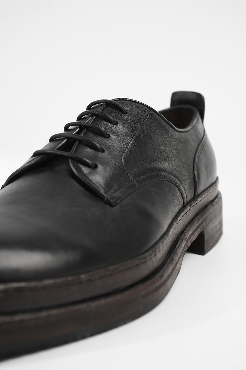 LAMBETH  jet-black welted derby shoes.