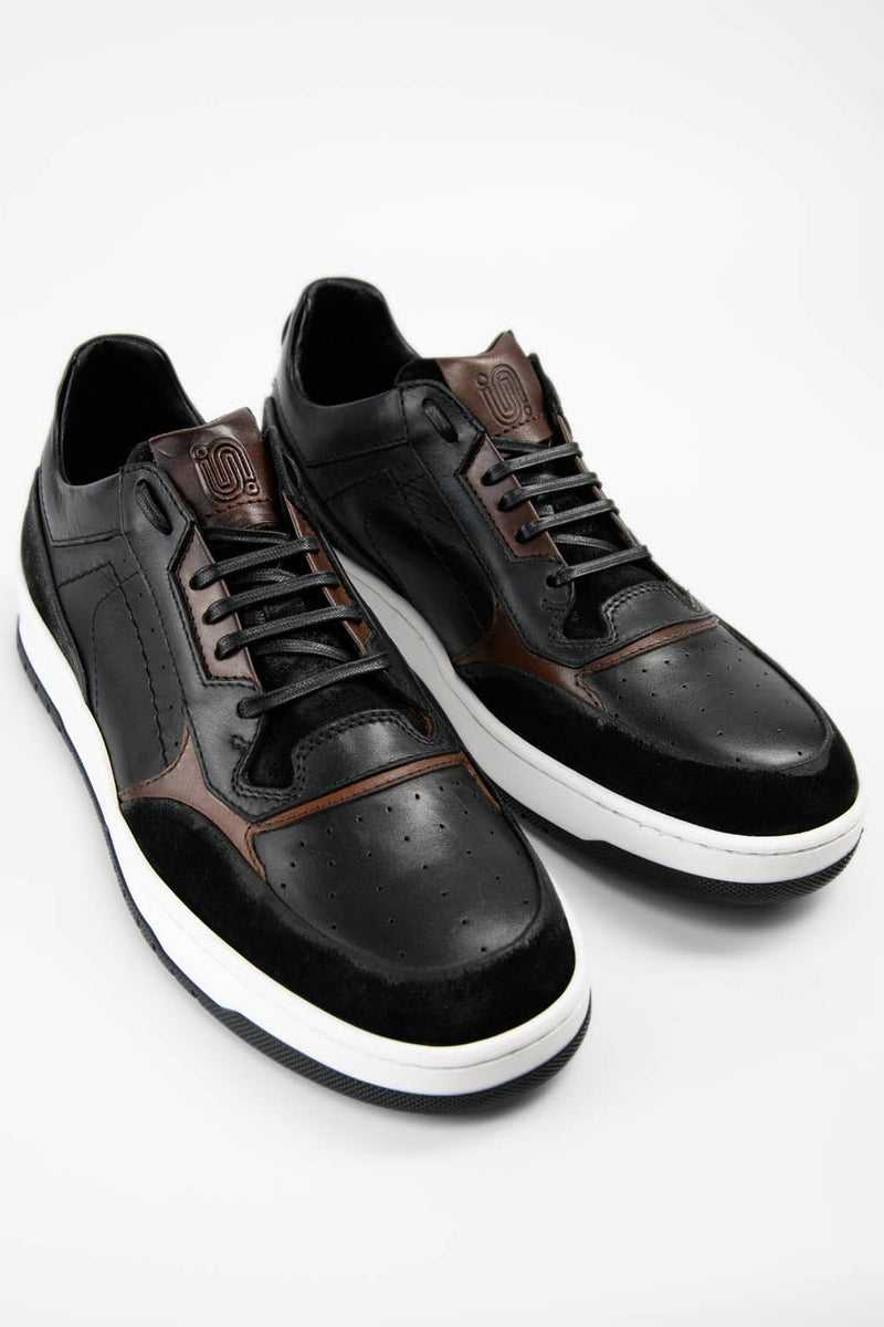 MADDOX urban-black patina sneakers.