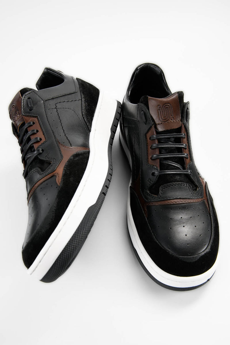 MADDOX urban-black patina sneakers.