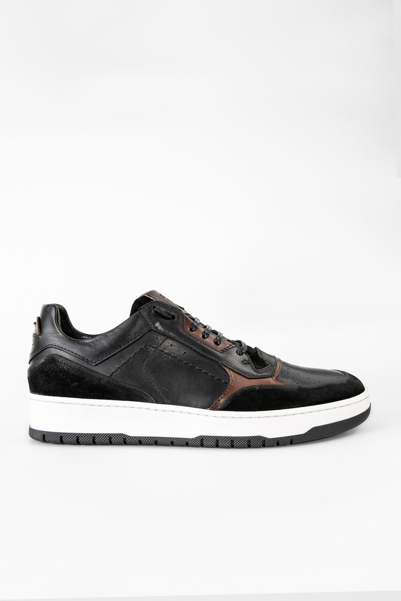 MADDOX urban-black patina sneakers.