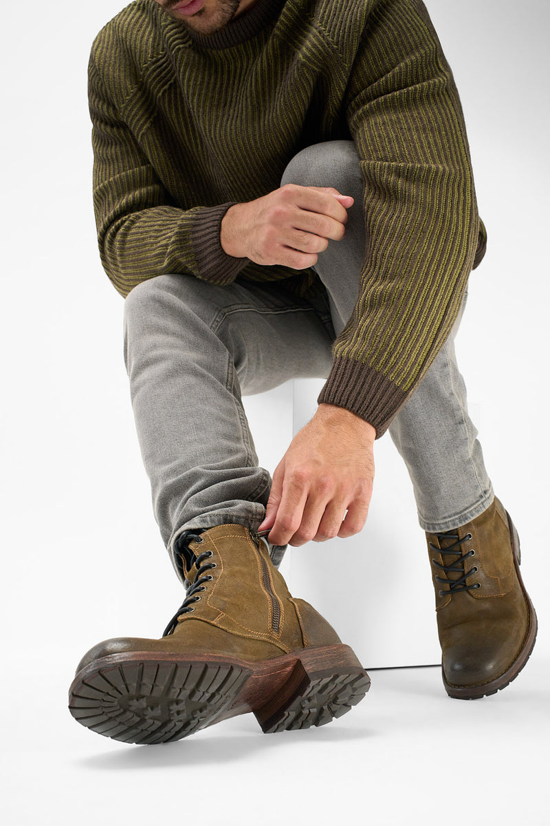 BURTON tundra-brown suede ankle boots.