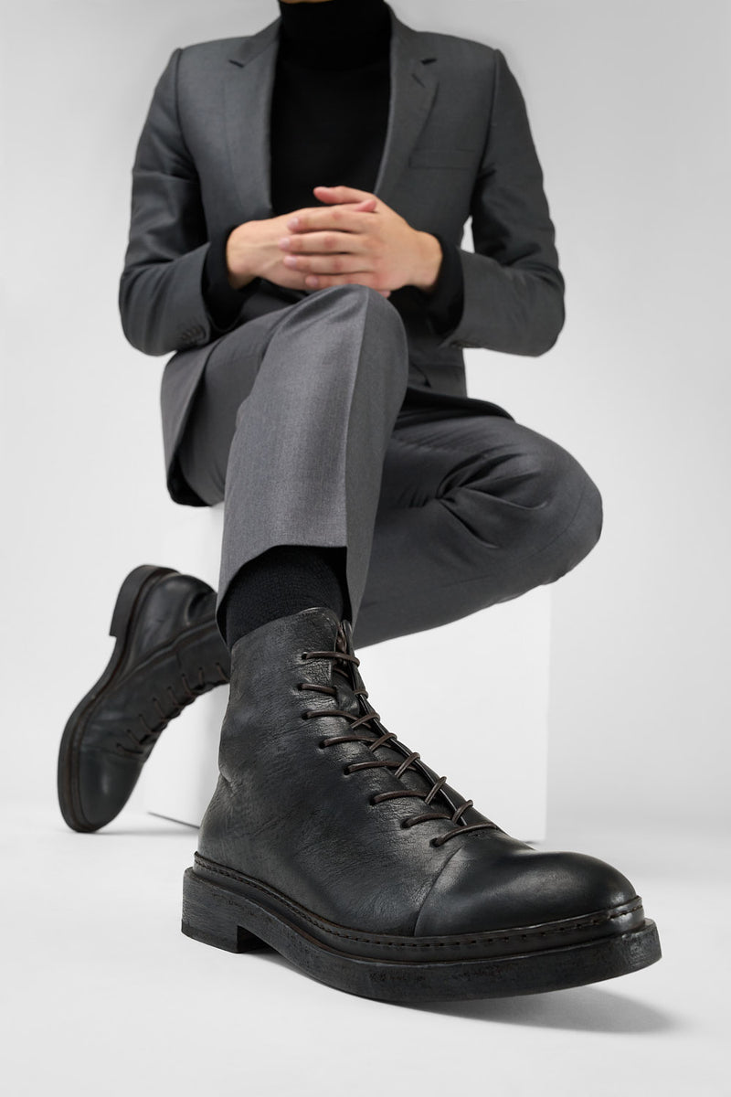 YALE matte-black welted oxford lace up boots.