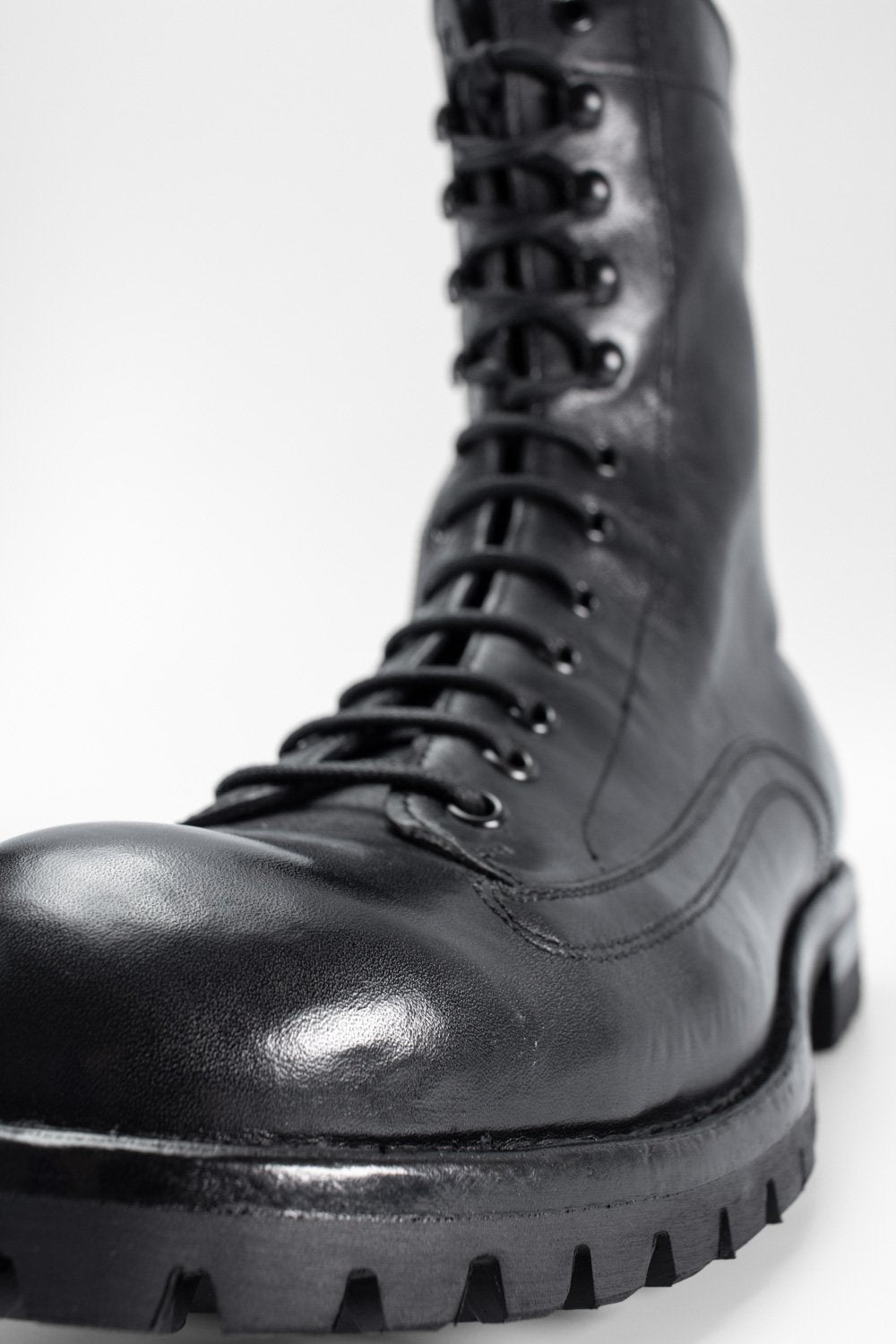 CAMDEN tar-black military boots | untamed street | men – UNTAMED STREET