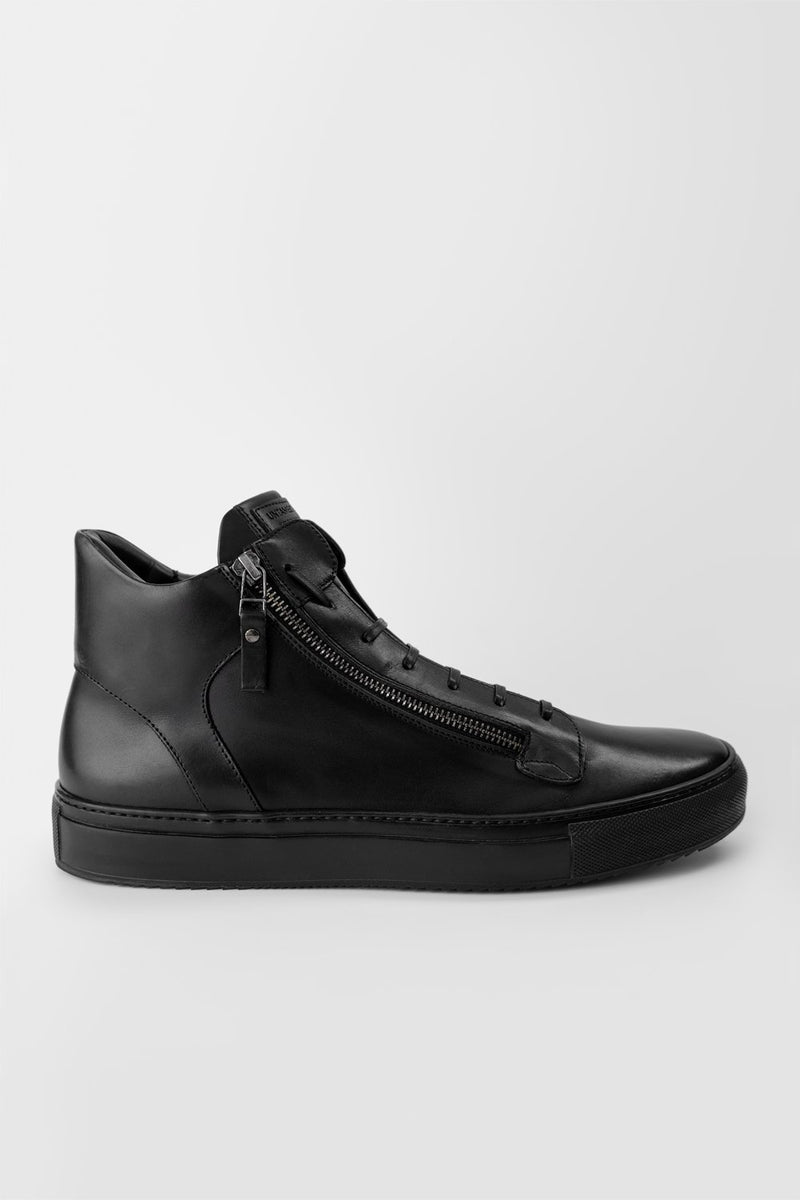 SOHO urban-black sneakers, untamed street