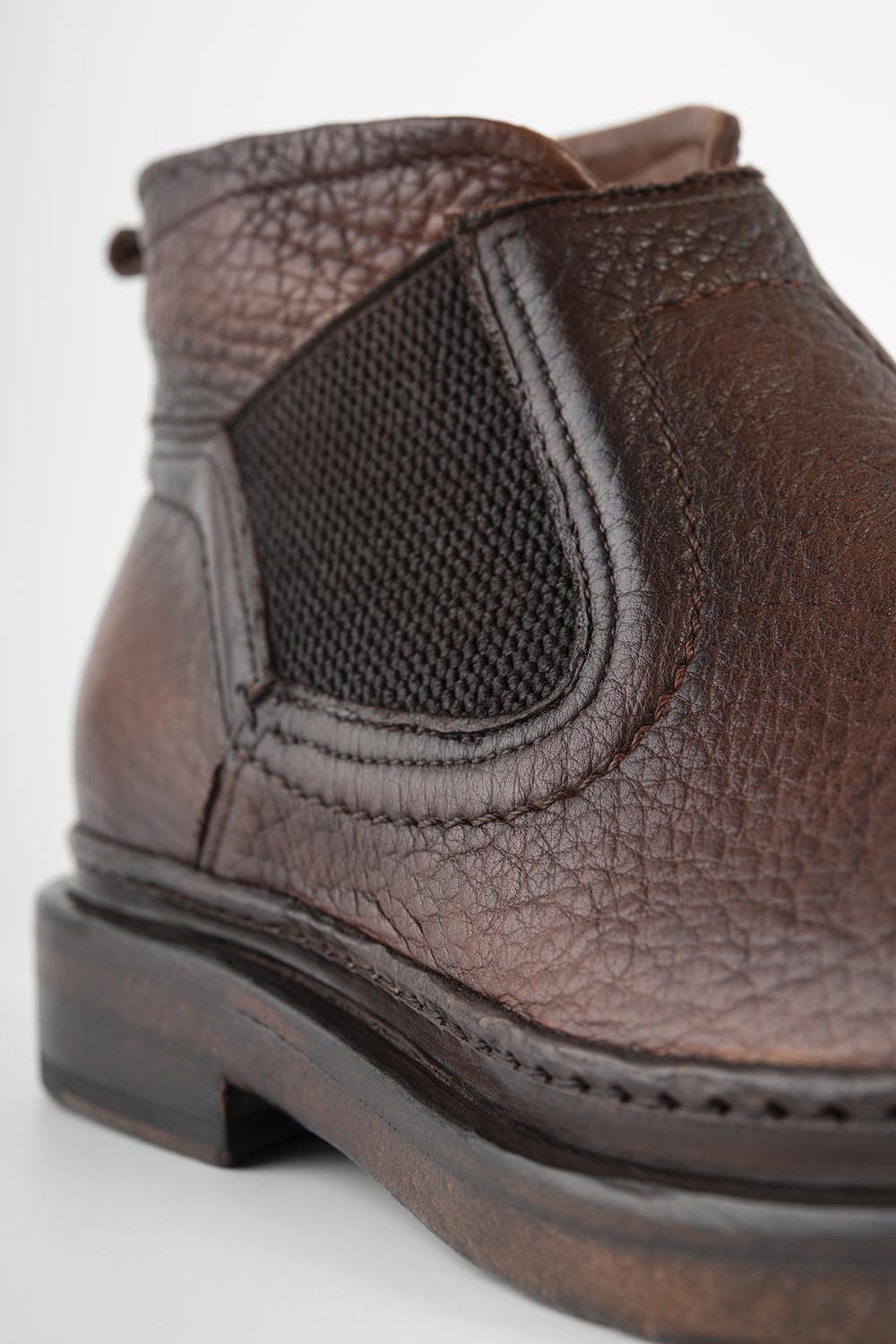 YORK cognac grained welted low chelsea boots.